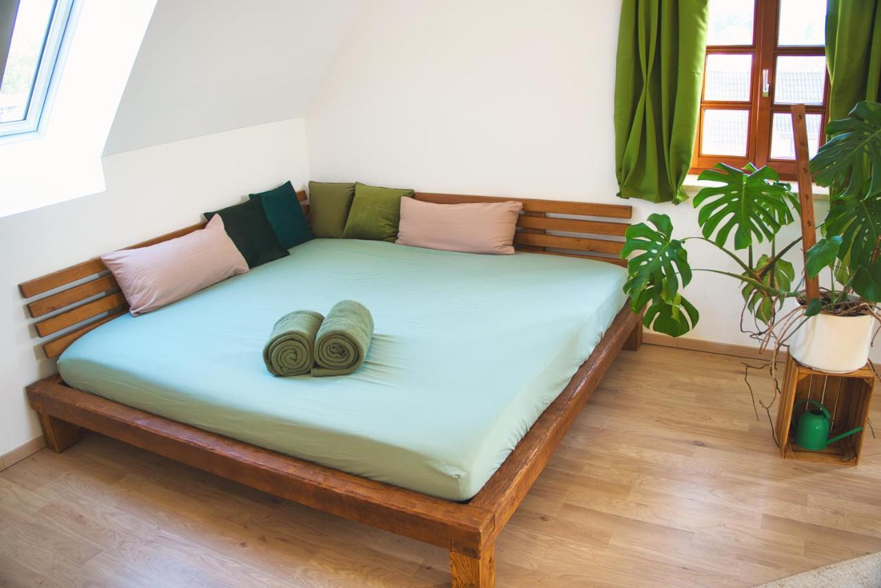 Luxus Apartment! Kueche, Balkon, Netflix, Parkplatz - 8 Personen Ilmmunster Ngoại thất bức ảnh