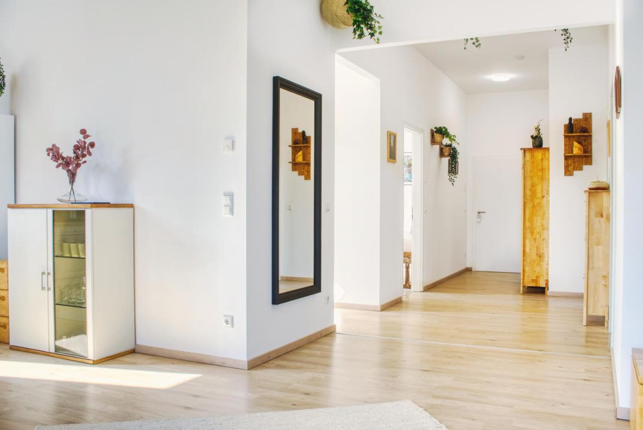 Luxus Apartment! Kueche, Balkon, Netflix, Parkplatz - 8 Personen Ilmmunster Ngoại thất bức ảnh