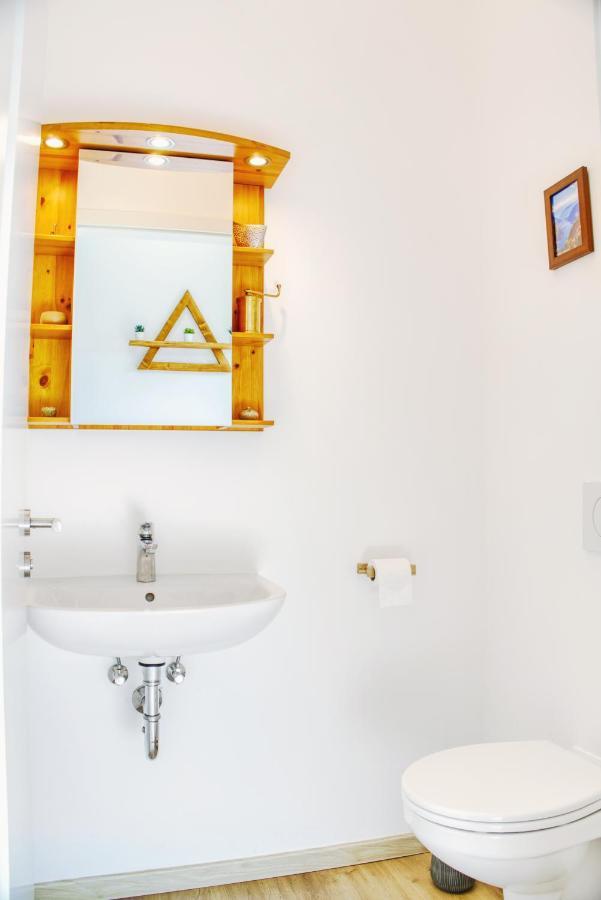 Luxus Apartment! Kueche, Balkon, Netflix, Parkplatz - 8 Personen Ilmmunster Ngoại thất bức ảnh